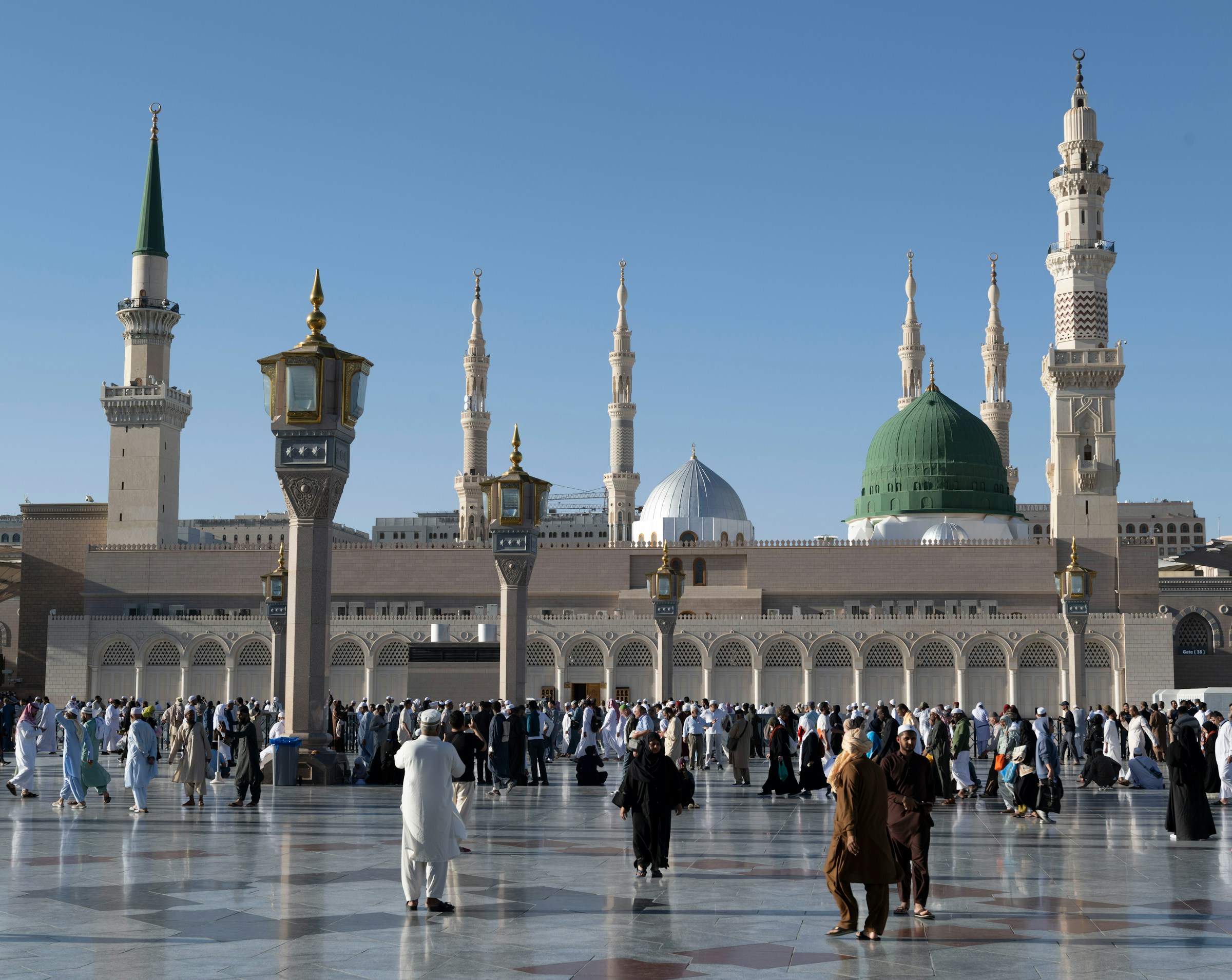 December Umrah Package 5 Star — 10 Nights Edinburgh