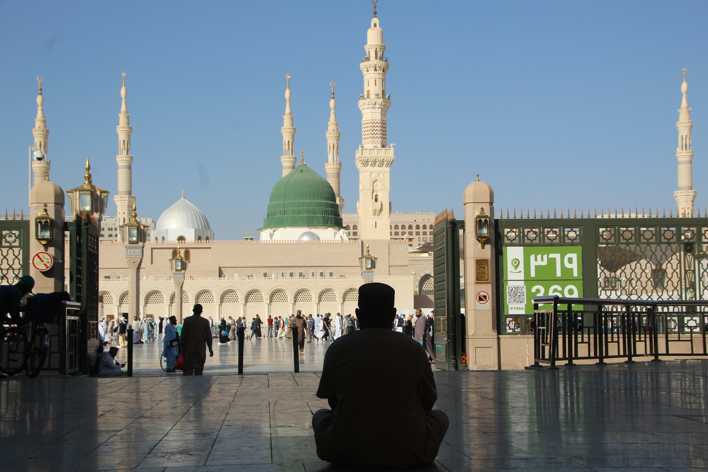 December Umrah Package 5 Star — 14 Nights Bradford